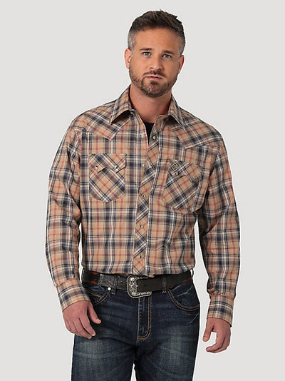 Men's Wrangler Retro Long Sleeve Sawtooth Snap Pocket Western Shirt in Tannin