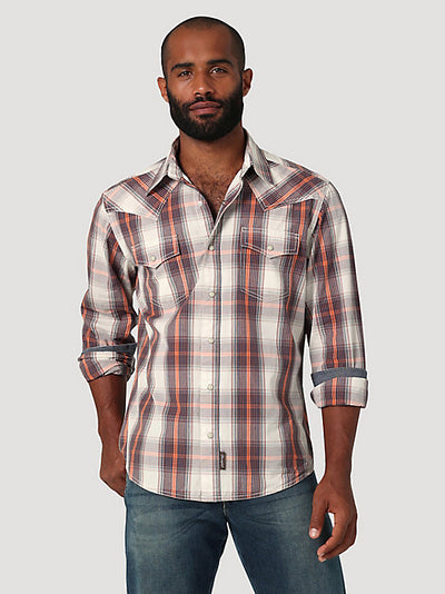 Men's Wrangler Retro Premium Long Sleeve Western Snap Plaid Shirt in Spell Bound