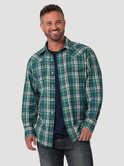 Men's Wrangler Retro Premium Long Sleeve Western Snap Plaid Shirt in Green Daze