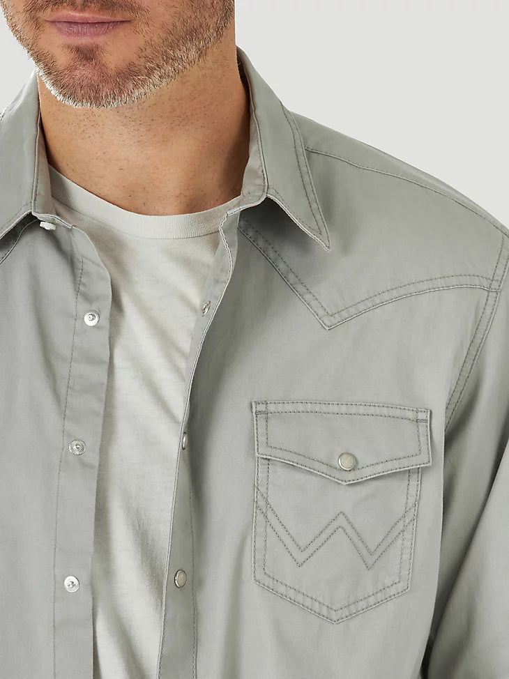 Men's Retro Wrangler Premium Contrast Trim Western Snap Flap Pocket Solid Shirt In Grey