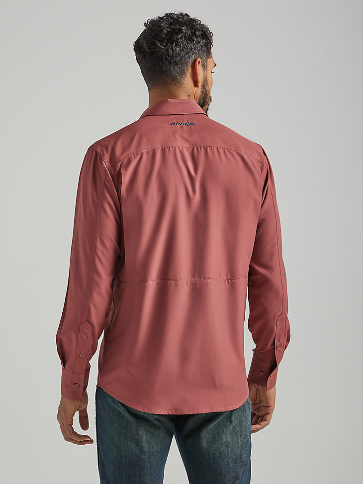 Men's Wrangler Performance Button Front Long Sleeve in Red Solid